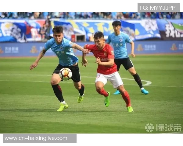 天津权健与人和对决分析双方战术布局及球员表现展望