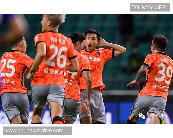 山东鲁能激战权健争夺中超积分榜关键战役即将上演